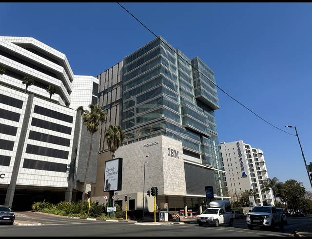 552M² OFFICE TO LET IN SANDTON CENTRAL